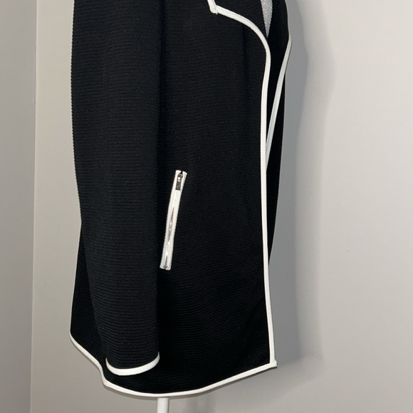 Premise Open Cardigan Black with White Piping Size Medium - Picture 7 of 10